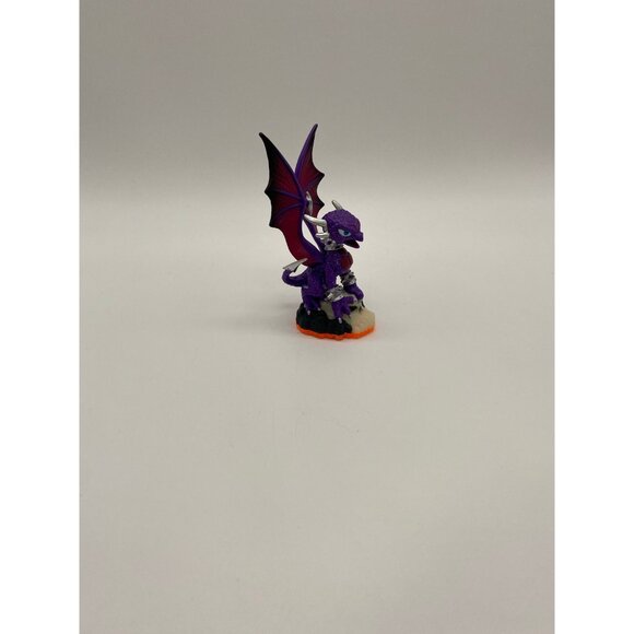 2012 Viacom Skylanders Giants Cynder Figurine - Picture 3 of 7